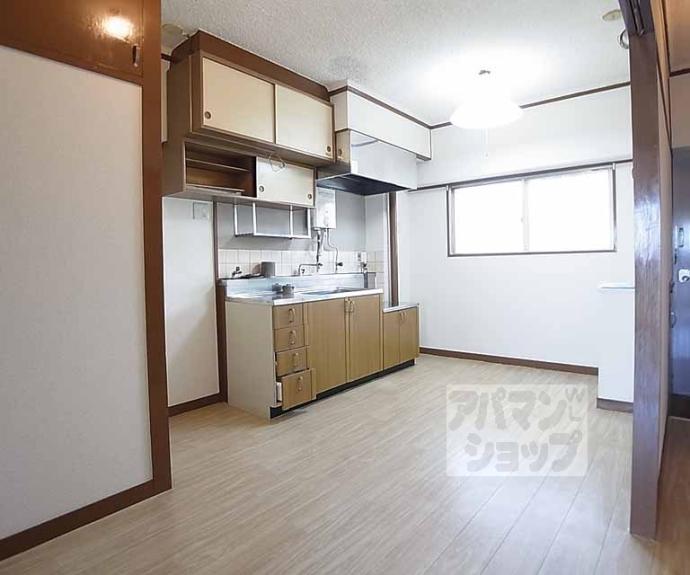 【坪内マンション】間取