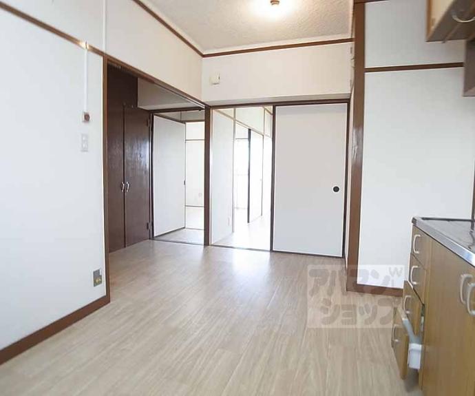【坪内マンション】間取