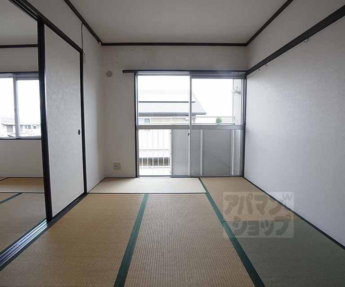 【スリーゼ西向日】間取