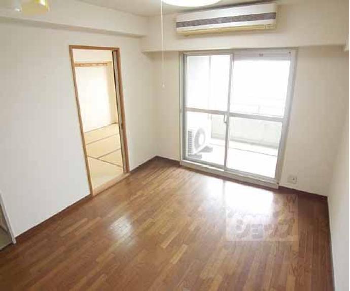 【クレアジオーネ伏見】間取