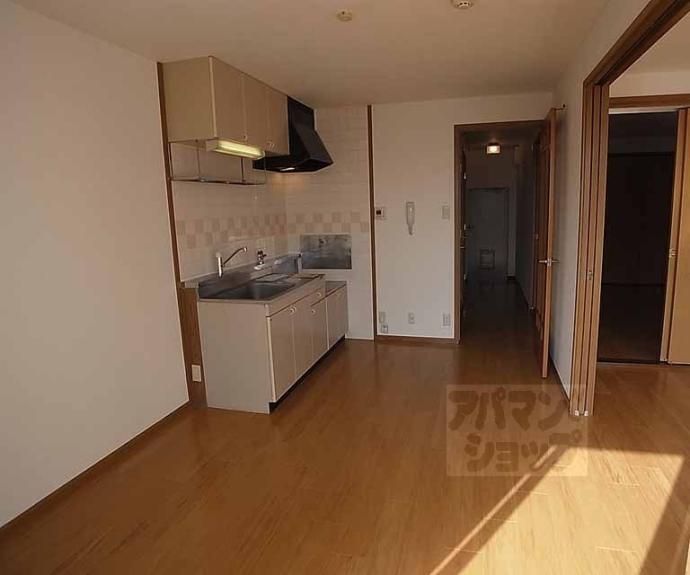 【オーク鶏冠井】間取