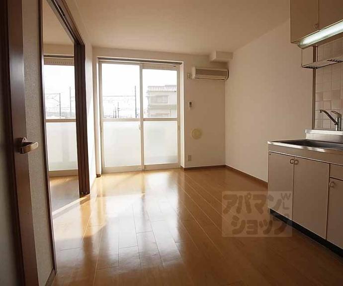 【オーク鶏冠井】間取