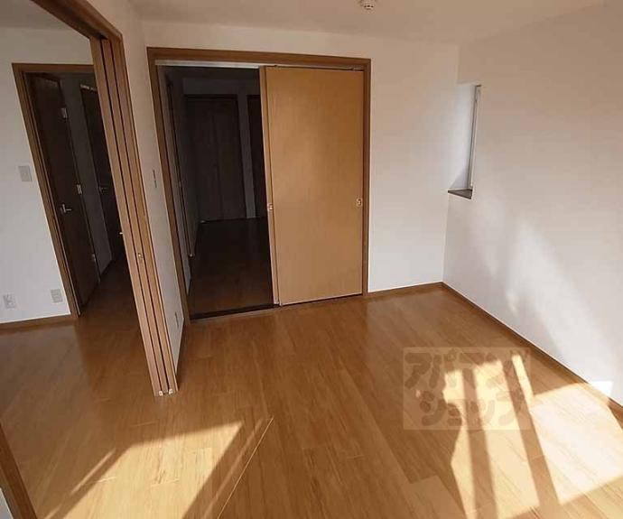 【オーク鶏冠井】間取