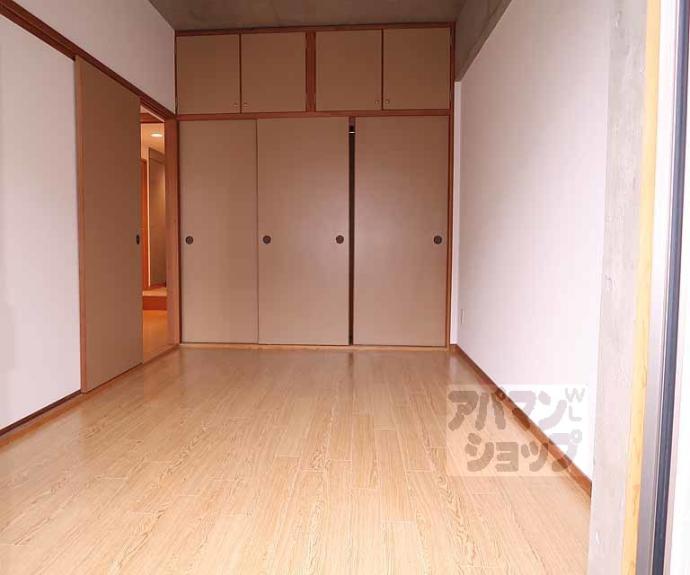 【Ｎ・Ｙ　ＦＬＡＴ】間取