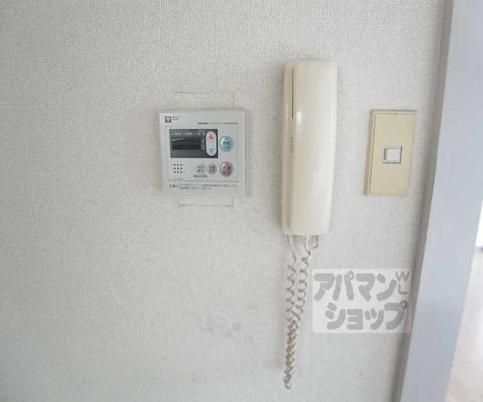 【ファミーユ桂】間取