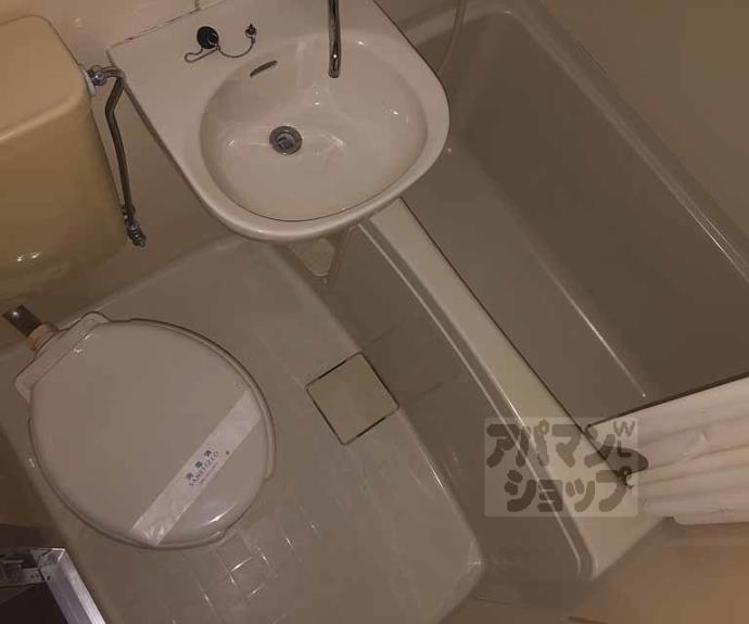 【グランシャリオ桂】間取