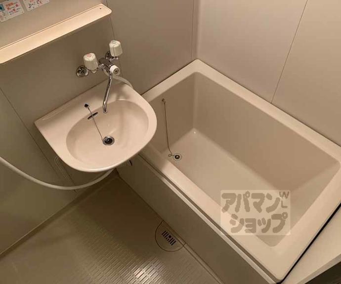 【セカンドサンイースト桂】間取