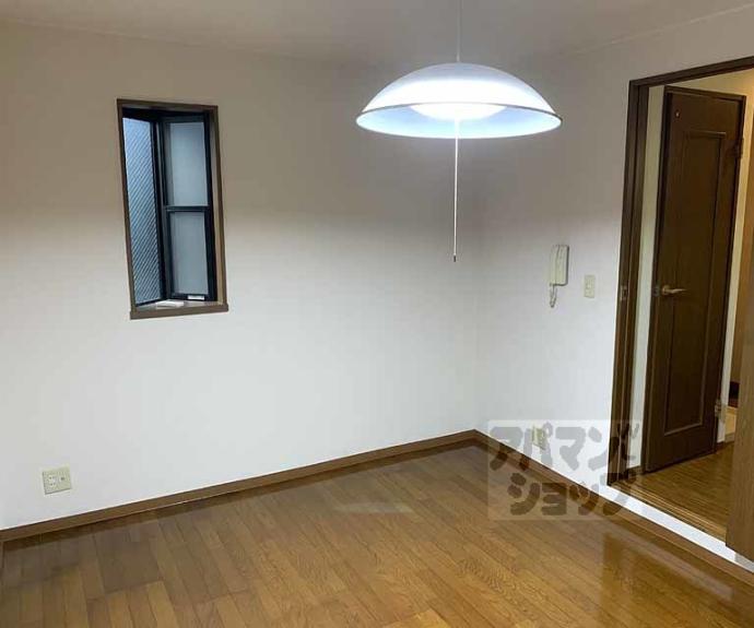 【セカンドサンイースト桂】間取