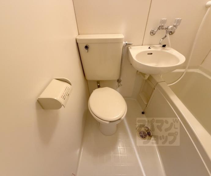 【ＶＥＲＶＥ　ＫＹＯＴＯ】間取