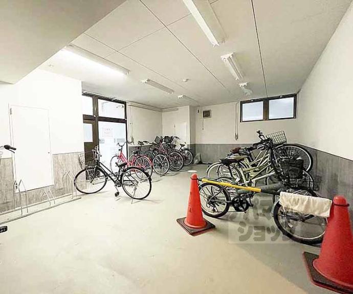 【サイト烏丸三条町】間取