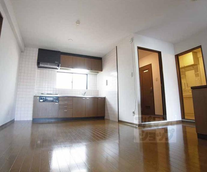 【クレセント・オークス】間取