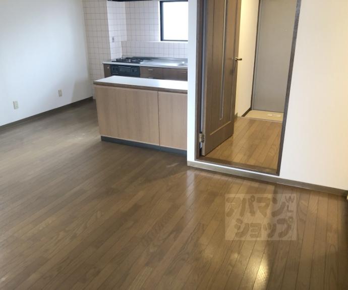 【クレセント・オークス】間取