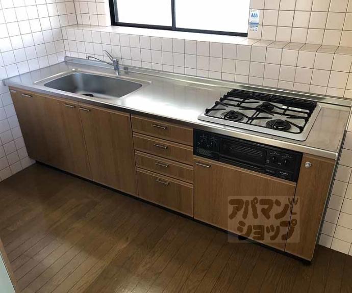 【クレセント・オークス】間取