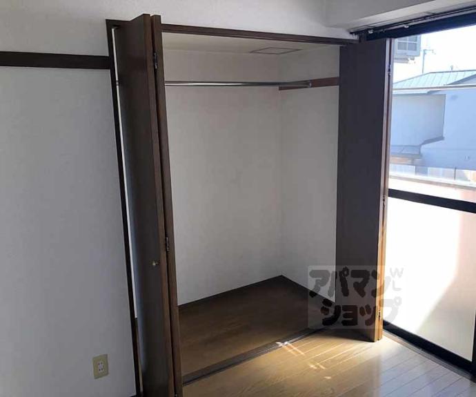 【クレセント・オークス】間取