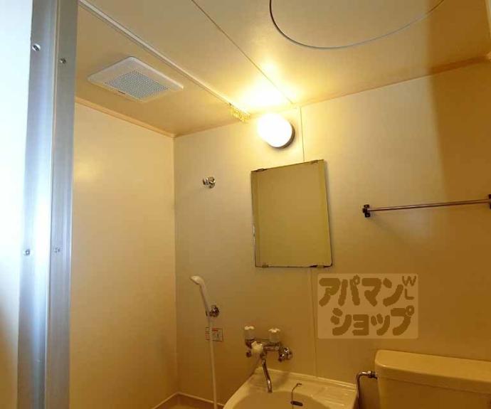 【ダイユウレストハウス】間取