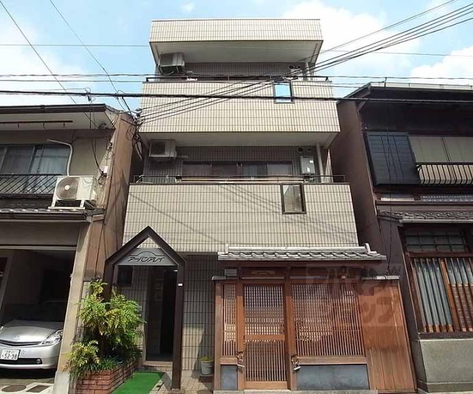 【アーバンアレイ】間取