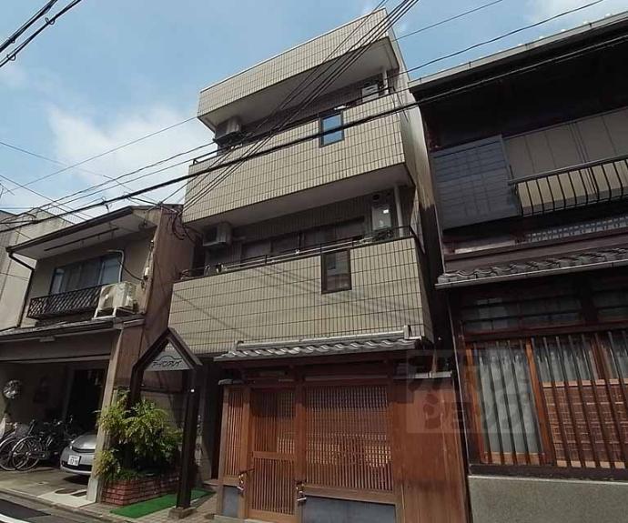 【アーバンアレイ】間取