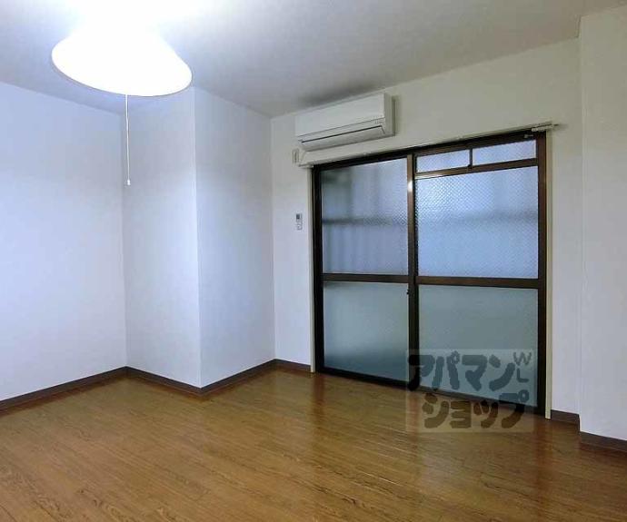 【アーバンアレイ】間取