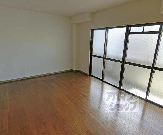 【アーバンアレイ】間取