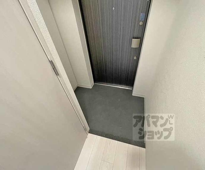 【ソルテラスＫＹＯＴＯ西大路　瑠】間取