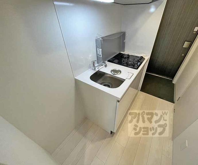 【ソルテラスＫＹＯＴＯ西大路　瑠】間取