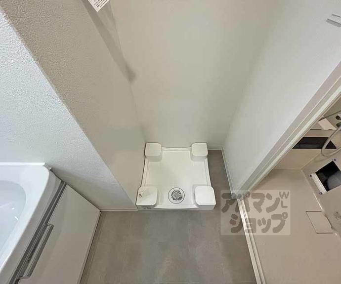 【ソルテラスＫＹＯＴＯ西大路　瑠】間取