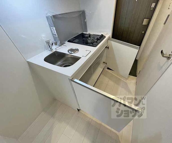 【ソルテラスＫＹＯＴＯ西大路　瑠】間取