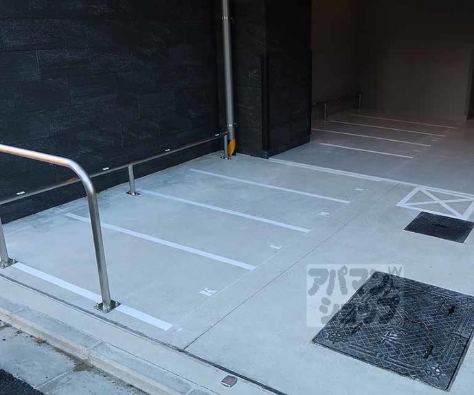 【ソルテラスＫＹＯＴＯ西大路　瑠】間取