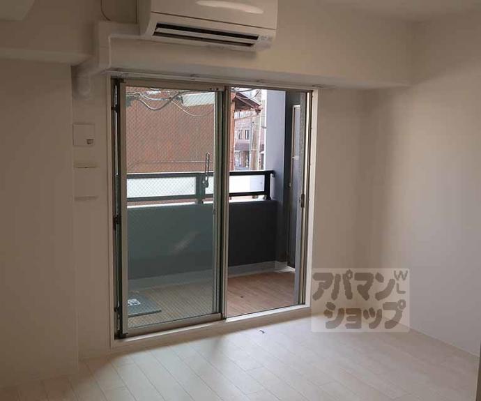 【ソルテラスＫＹＯＴＯ西大路　瑠】間取