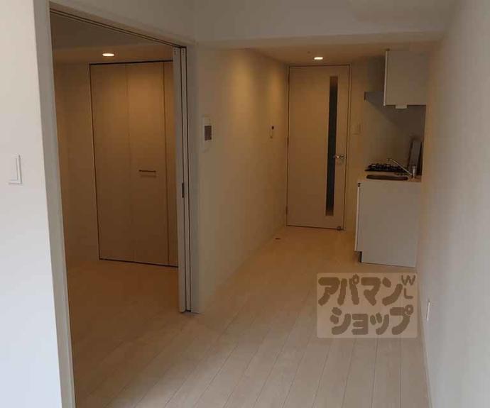 【ソルテラスＫＹＯＴＯ西大路　瑠】間取