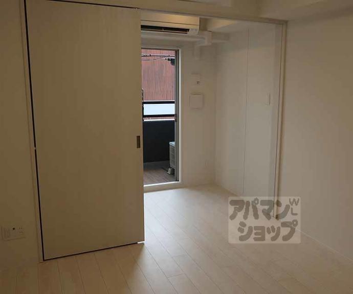 【ソルテラスＫＹＯＴＯ西大路　瑠】間取