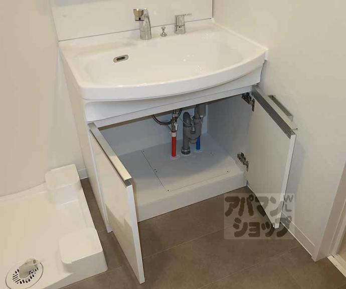 【ソルテラスＫＹＯＴＯ西大路　瑠】間取