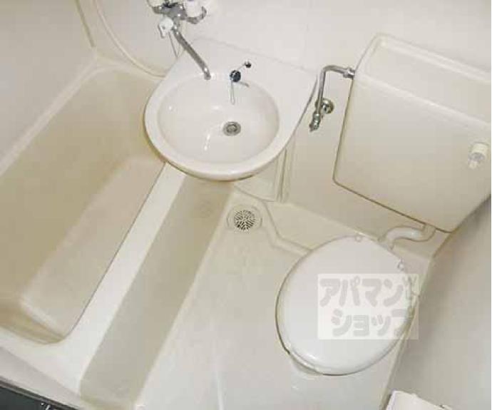 【シャトル東寺】間取