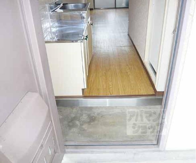 【シャトル東寺】間取