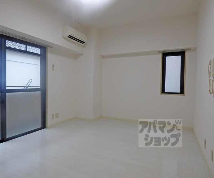 【ホライズン衣棚】間取