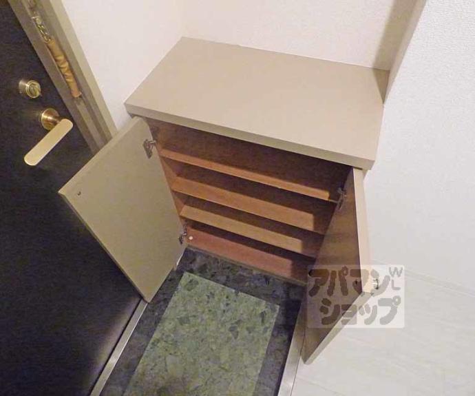 【ホライズン衣棚】間取