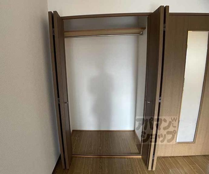 【ホライズン衣棚】間取