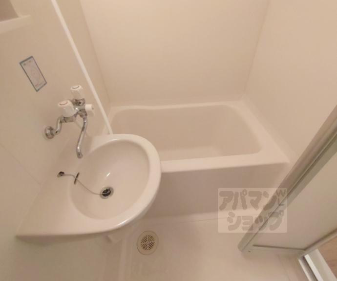 【ホライズン衣棚】間取