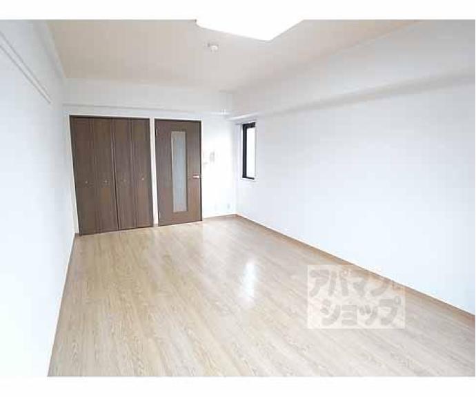 【ホライズン衣棚】間取