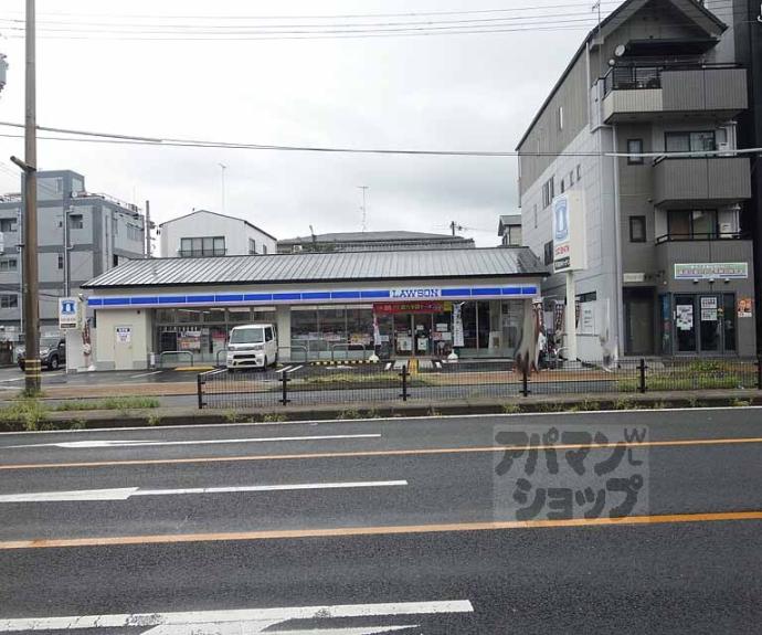 【西九条大国町５２－８貸家】