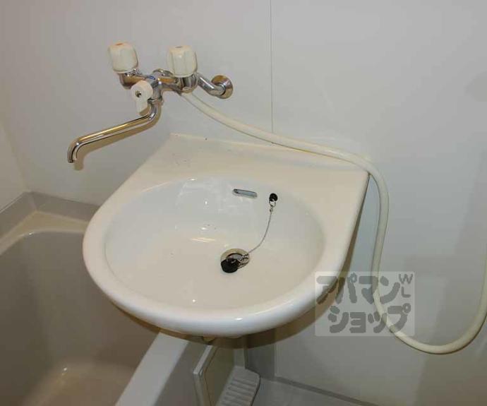 【エメラルドヴィラハルミ】間取