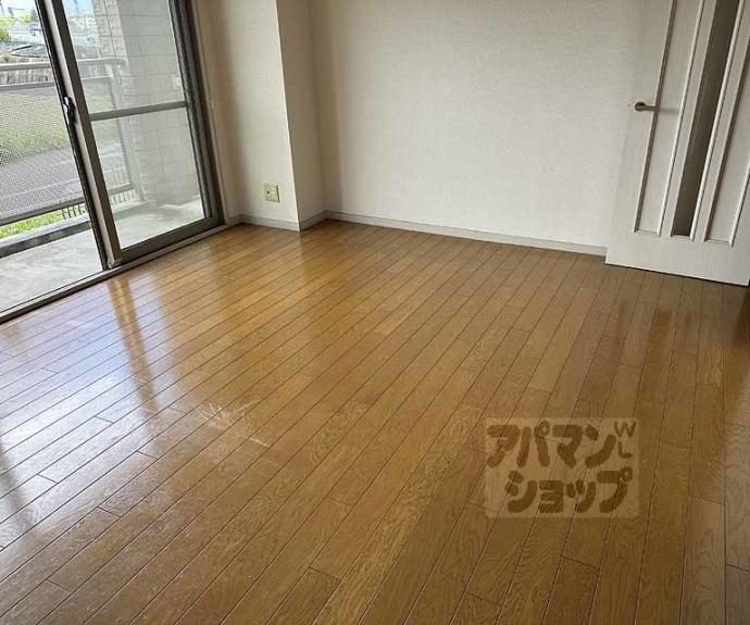 【ランブラス桂川】間取