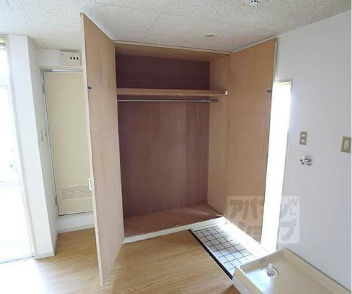 【ＦＬＡＴ４６４】間取