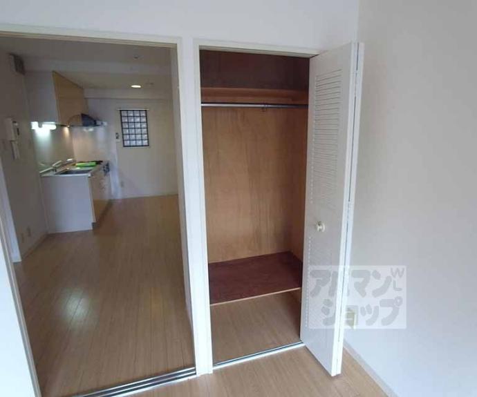 【第４３長栄大晋メゾネ西院ノ森】間取