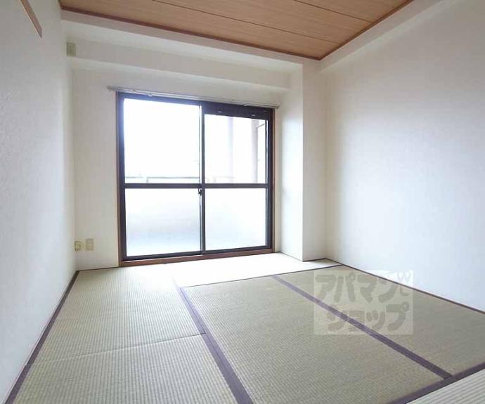 【第４３長栄大晋メゾネ西院ノ森】間取