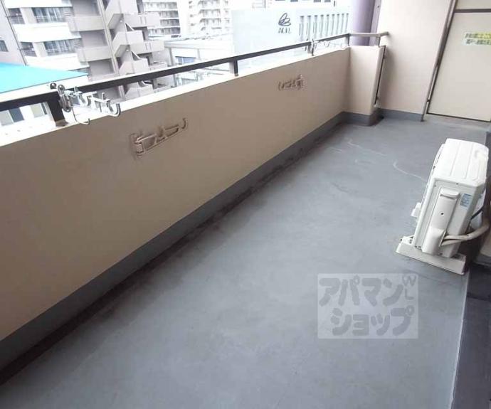 【第４３長栄大晋メゾネ西院ノ森】間取