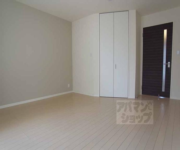 【レジデンス紫苑】間取