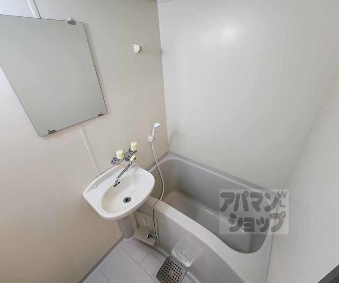 【レジデンスオザック】間取