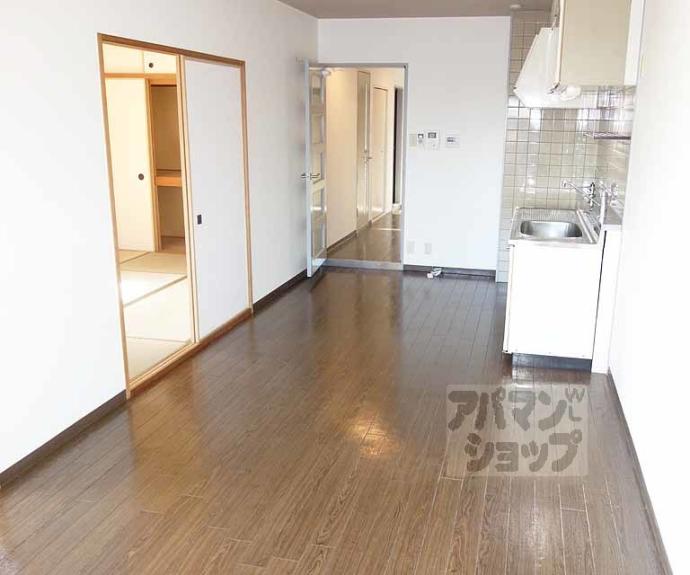 【ベルベデール向日町】間取