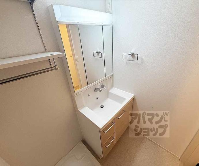 【アビィ　ロード】間取